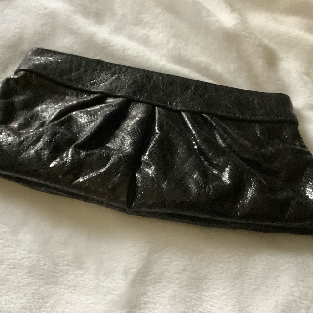 Lauren Merkin Eve Clutch